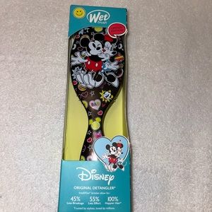 Wet Mickey Mouse brush